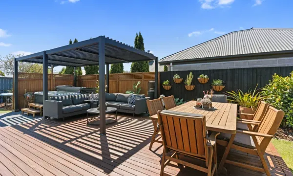 15 Marymere Place, Hei Hei